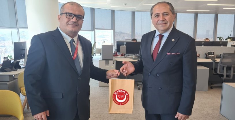 ÜYEMİZİN LGS'DE DERECEYE GİREN EVLADI ÖDÜLLENDİRİLDİ