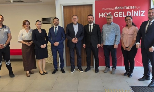 GÜVEN VE ÜÇER, ZİRAAT KATILIM KARTAL ŞUBESİNE 'HAYIRLI OLSUN' ZİYARETİNDE BULUNDU