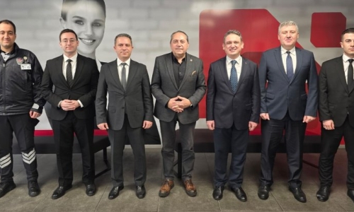 GÜVEN, ZİRAAT VE HALK BANKASI KOŞUYOLU ŞUBELERİNİ ZİYARET ETTİ